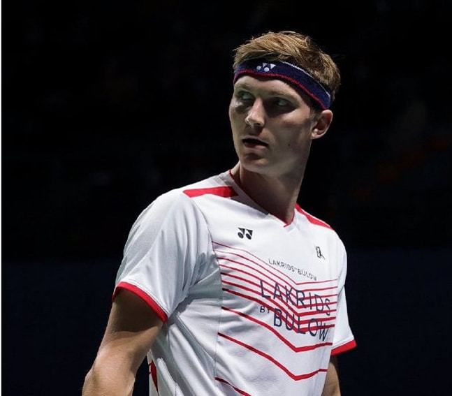 冠之間找到 冠之間找到