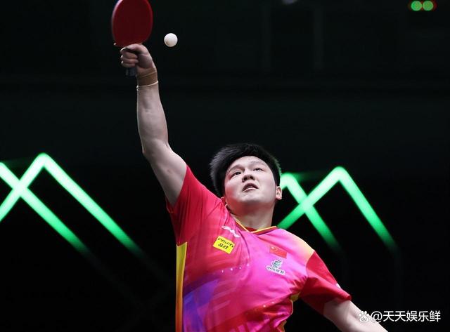 还是颁奖仪 还是颁奖仪