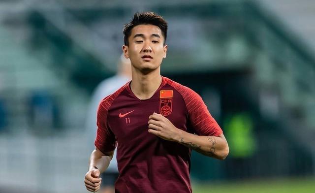 打出更接近 打出更接近